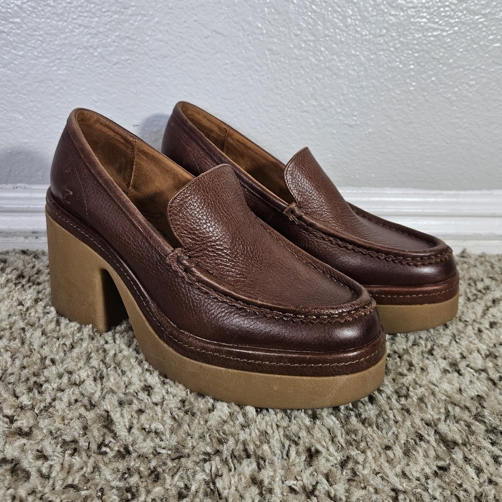 Zodiac Dorit Platform Loafer Size 9.5